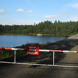 Nádrž Láz, 640 m (hráz)